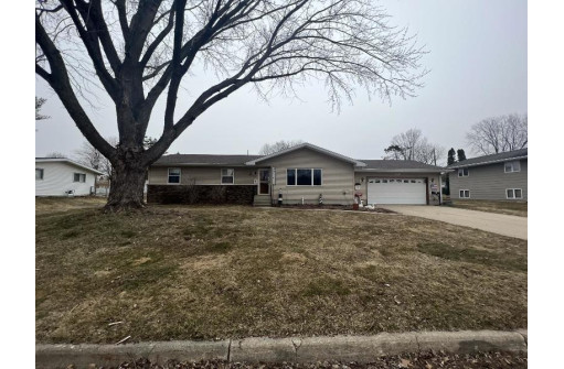 201 View St, Tomah, WI 54660