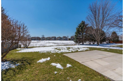 7009 Rockstream Dr, Madison, WI 53719