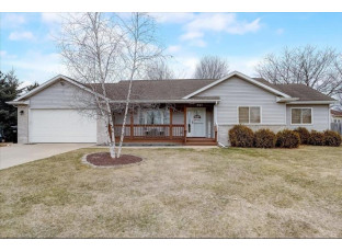 401 Dalogasa Dr Arena, WI 53503