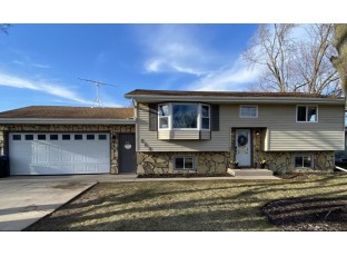 558 Hope Ave Ripon, WI 54971