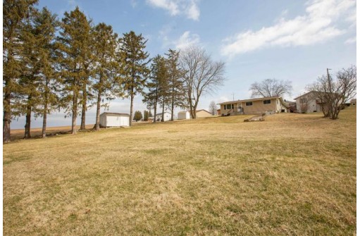 245 2nd St, Dickeyville, WI 53808