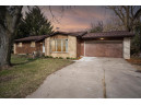 9336 S Butterfly Ln, Beloit, WI 53511