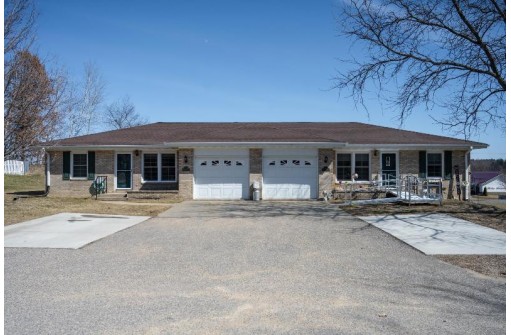 107 AND 109 Carroll St, Elroy, WI 53929