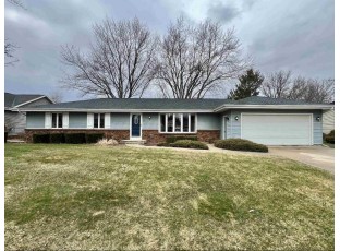 426 Karen Ln Clinton, WI 53525-9112