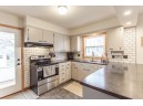 704 E Milwaukee St, Argyle, WI 53504