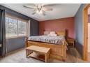 101 Waverly Dr, Cambridge, WI 53523