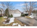 7413 W Valley Ridge Dr, Madison, WI 53719