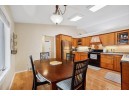 7413 W Valley Ridge Dr, Madison, WI 53719