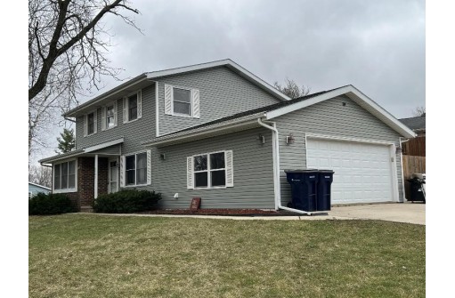 2203 Mole Ave, Janesville, WI 53548-1438