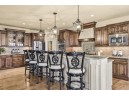 5830 Cobblestone Ln, Waunakee, WI 53597