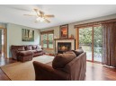 9 Woodglen Ct, Madison, WI 53716