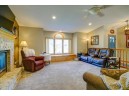 1153 Broadway Dr, Sun Prairie, WI 53590