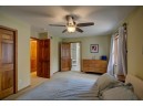 922 S Holt Cir, Madison, WI 53719