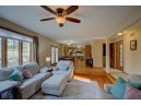 922 S Holt Cir, Madison, WI 53719