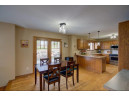 922 S Holt Cir, Madison, WI 53719