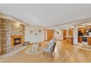 2 Maple Wood Ln 26, Madison, WI 53704