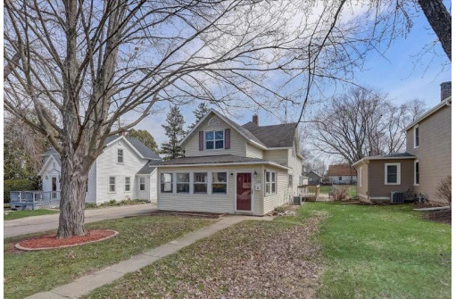 316 Jefferson St, Fort Atkinson, WI 53538