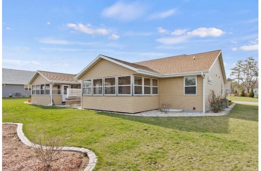 306 E Highland Ave, Fort Atkinson, WI 53538