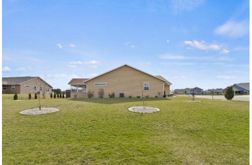 306 E Highland Ave, Fort Atkinson, WI 53538