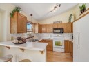 7214 E Valley Ridge Dr, Madison, WI 53719