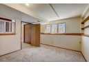 7214 E Valley Ridge Dr, Madison, WI 53719