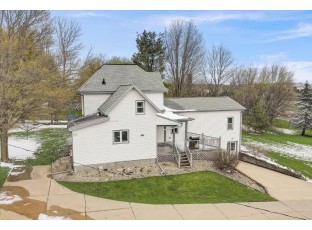 402 S Military Rd Dane, WI 53529