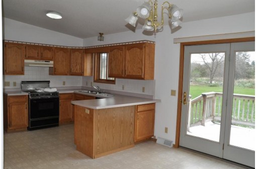 22012 Elizabeth St, Muscoda, WI 53573