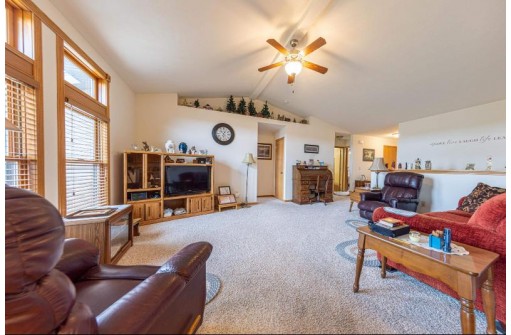 4566 Old Kennedy Rd, Milton, WI 53563