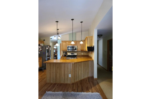 W3572 Johns Way, Mauston, WI 53948