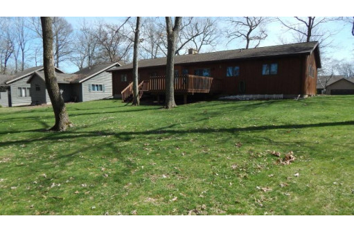 608 Orchard Ridge Rd, Dodgeville, WI 53533