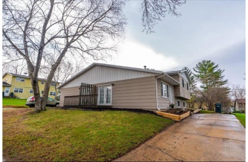 1305-1307 Theresa Terr, Madison, WI 53711