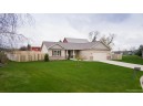 502 Windstone Ct, Watertown, WI 53094