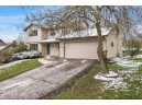 7121 Gladstone Dr, Madison, WI 53719