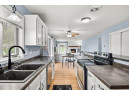 7121 Gladstone Dr, Madison, WI 53719