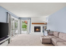 7121 Gladstone Dr, Madison, WI 53719