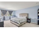 7121 Gladstone Dr, Madison, WI 53719