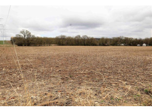 17.69 ACRES Railroad St Rio, WI 53960