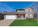 249 Harmon Cir, Belleville, WI 53508