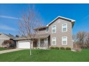 249 Harmon Cir, Belleville, WI 53508