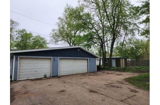 1910 Nelson Ave, Beloit, WI 53511