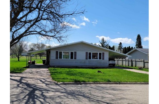 346 E Centre St, Footville, WI 53537