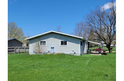 346 E Centre St, Footville, WI 53537