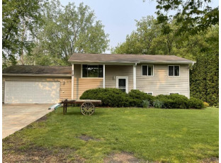 218 Sullivan Street Cambridge, WI 53523