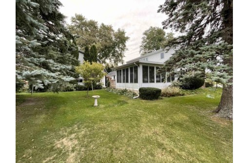 W7700 County Road  B, Beaver Dam, WI 53916