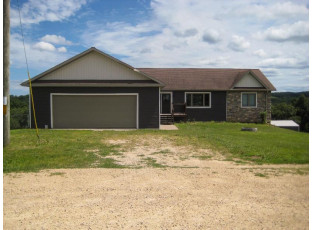 24706 Sunset Ridge Lane Eastman, WI 54626