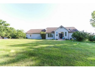 N5959 Cass Ct Green Lake, WI 54941