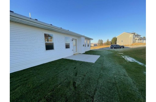 921 James Ave, Belleville, WI 53508