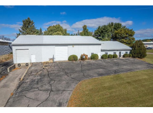 2575 Cady Drive Reedsburg, WI 53959