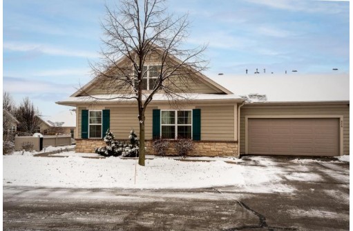 848 Birchwood Tr, Sun Prairie, WI 53590