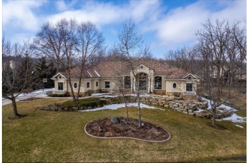 7534 Felton Drive, Verona, WI 53593